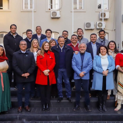 Las y los jefes comunales de toda la provincia apoyaron a Quintela