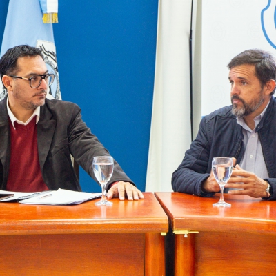 Aguas Riojanas y UNLaR impulsan concientización de la realidad hídrica de la Provincia