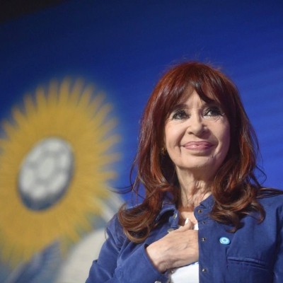 Apareció Cristina Kirchner y habló del dólar: "El default está a la vuelta de la esquina"