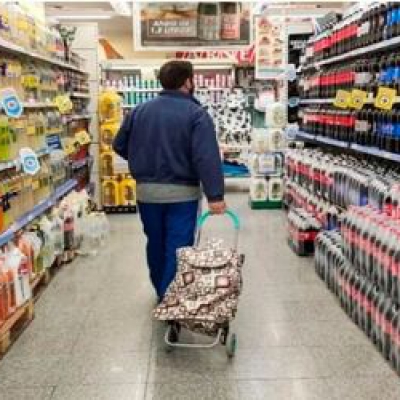 La inflación de los trabajadores llegó a 2,1% en octubre pero esperan «shock» tras el anuncio de aumento de los servicios