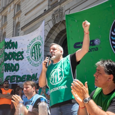 Estatales piden 118% de aumento: salario mínimo de $2.027.283 y bono de $250.000