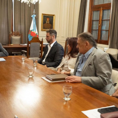 Quintela y la Unión de Industrias Riojanas analizaron la crisis del sector y coordinarán acciones con gobernadores del norte