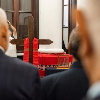 La Cruz de los Mártires ya puede visitarse en la Legislatura