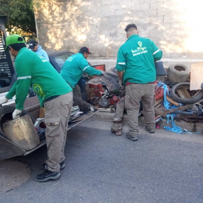 Intensifican los operativos de Manzanas Saludables en barrios de la Capital